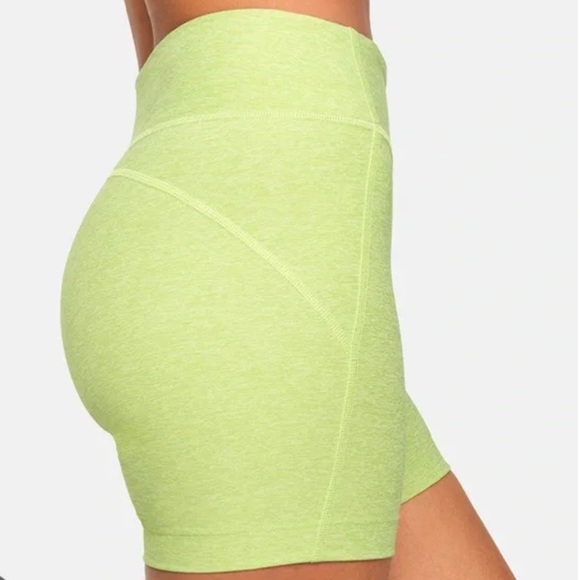 Outdoor Voices Pants - OUTDOOR VOICES LIME GREEN BIKER SHORTS